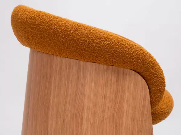 Sillón roble natural Ginger by Ondarreta