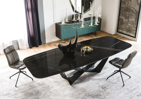 Mesa de comedor keramik sahara noir brillo Skorpio Cattelan