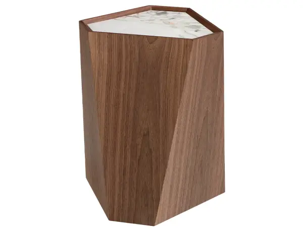 Mesa auxiliar triangular nogal y porcelánico Serra