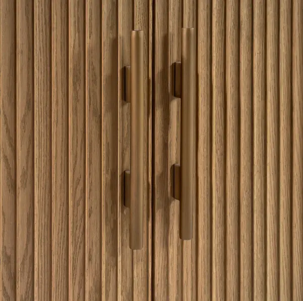 Aparador roble natural alistonado Wooden