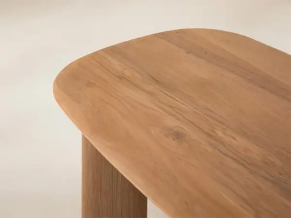 Mesa de comedor natural Aggie Grande