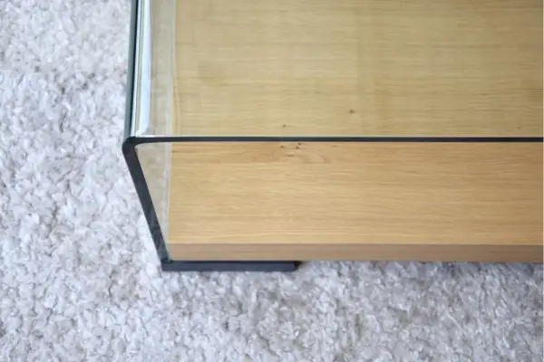 Mesa de centro de vidrio templado y roble
