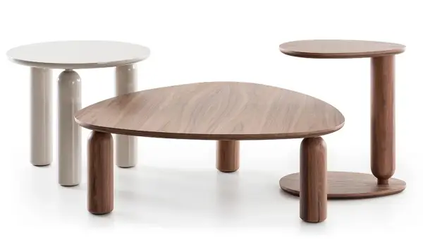 Mesa de centro triangular Clifford Pacini y Cappellini