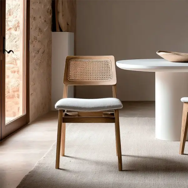 Silla Tribal Saka Rattan étnica