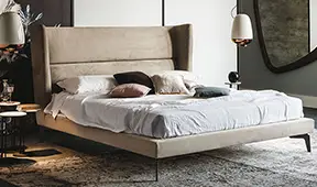 Cama tapizada Ludovic Cattelan