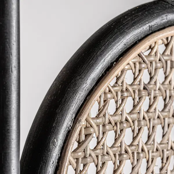 Parabán Darois de 3 hojas en negro y ratán