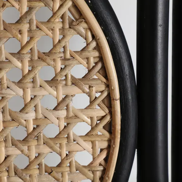 Parabán Darois de 3 hojas en negro y ratán