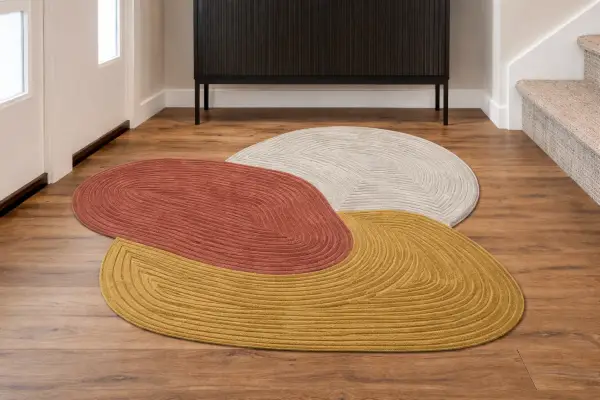 Alfombra orgánica mostaza gris y terracota Pebble