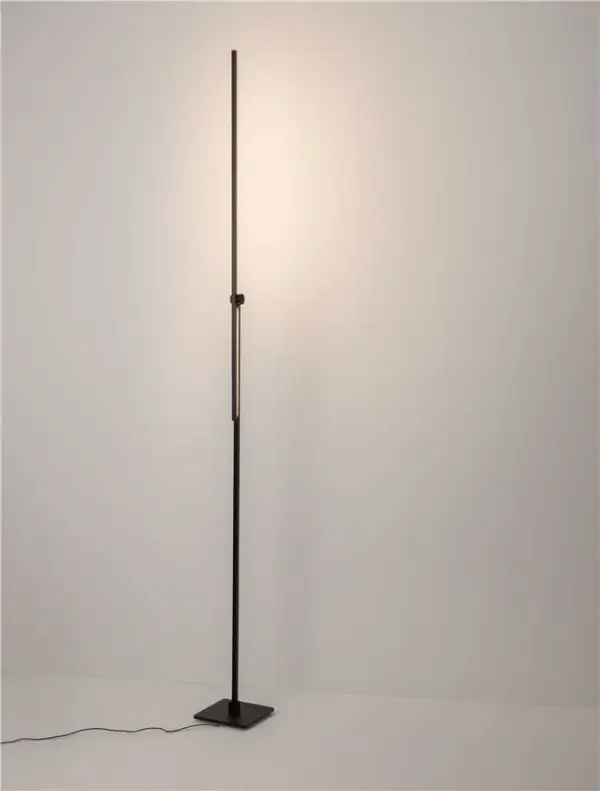 Lámpara de pie Tenso