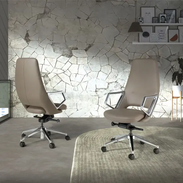 Silla de oficina giratoria polipiel gris