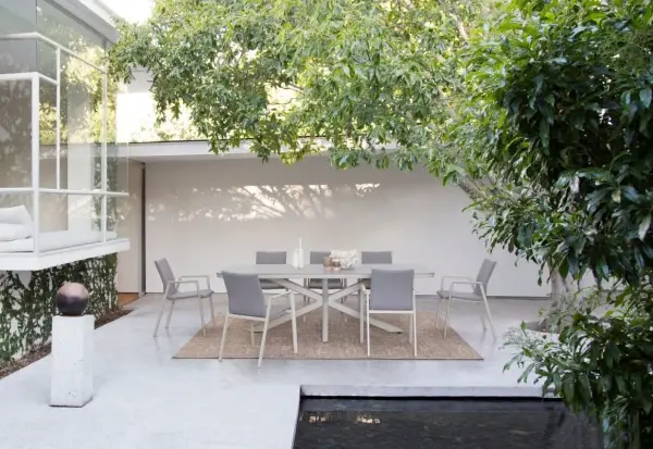 Mesa Isacco 240X110 PELICAN