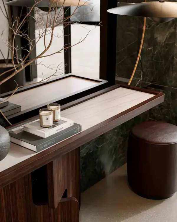 Consola madera y porcelánico Varese