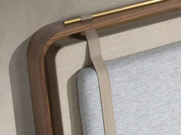 Cama para colchón de 160 tapizada y nogal Beigora