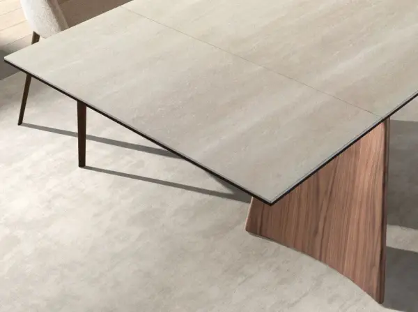 Mesa de comedor extensible rectangular porcelánico y metal Auralis