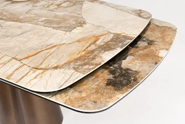Mesa de comedor extensible porcelánico Caviata