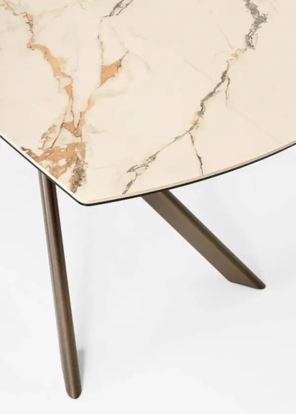 Mesa de comedor extensible porcelánico Jova