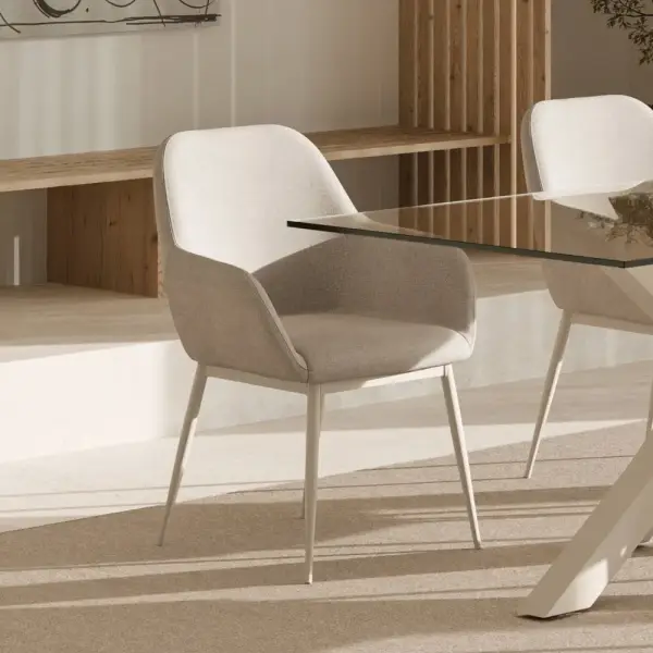 Silla beige Isabella (pata beige)