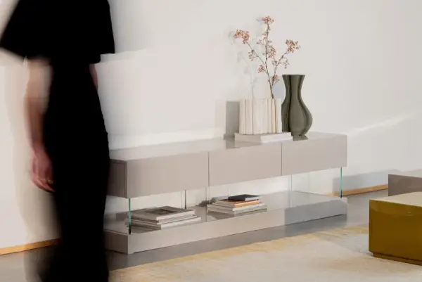 Mueble tv de dm 3 puertas Benedit