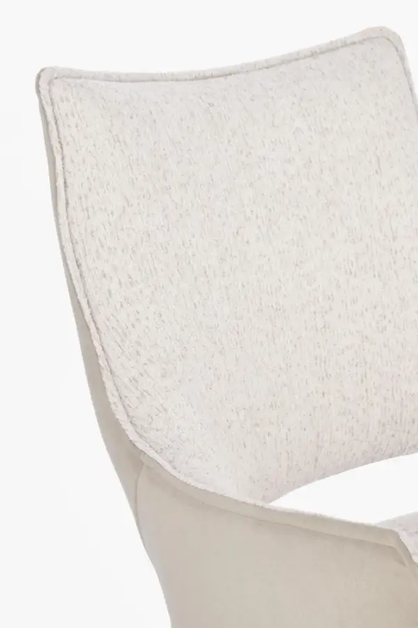 Silla de acero y tapizado crema Adellind