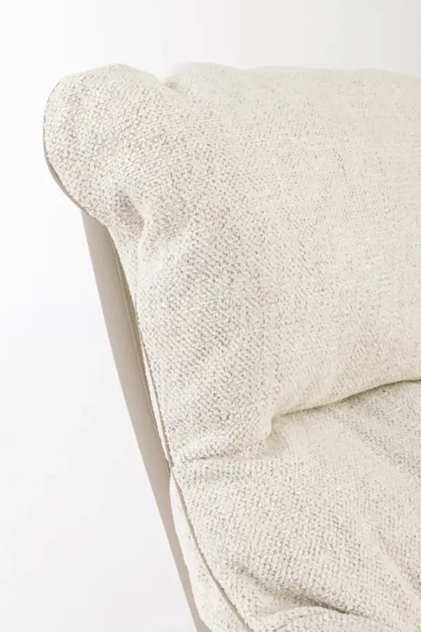 Sillón de acero y tapizado beige Armela