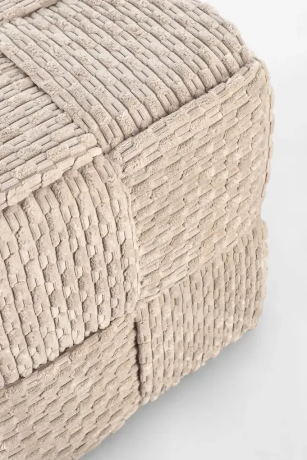 Puf tapizado beige Dado