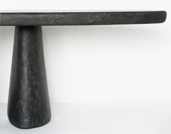 Mesa de comedor microcemento Dolmen