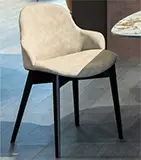 Silla base de madera Hug Tonin Casa