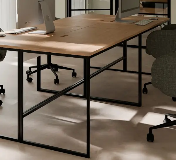 Mesa de escritorio minimalista metal negro y roble Sondu