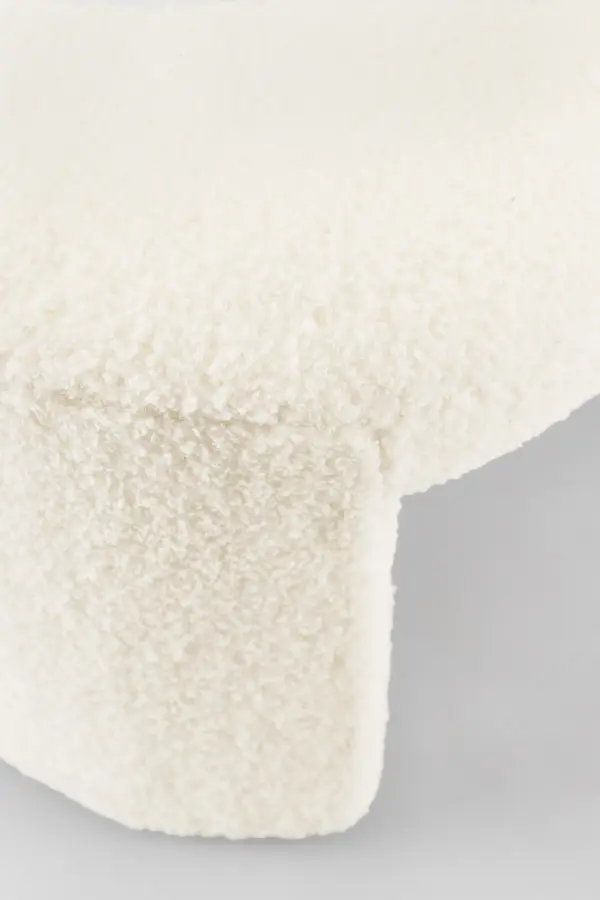 Banco pie de cama tapizado Teddy marfil