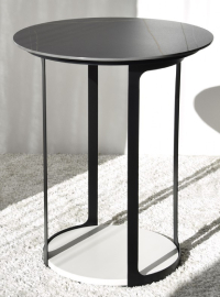 Mesa auxiliar base de piedra sinterizada y estructura de metal negro