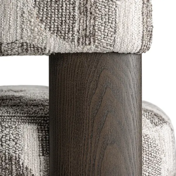 Silla tapizada Najac en madera de fresno