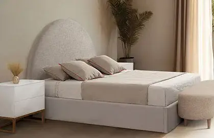 Cama con canapé tapizada media luna