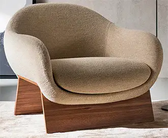 Butaca base de madera Boolean Bonaldo