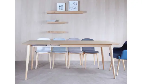 Mesa de comedor extensible nórdica Vecare
