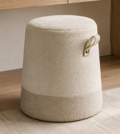 Puuf tapizado gris claro Deva