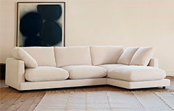 Sof con chaise longue derecha tapizado beige Gala Kave Home