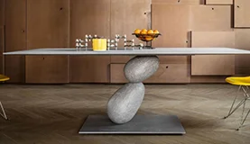 Mesa de comedor rectangular de piedra Matera by Mogg Mesa de comedor rectangular de piedra Matera by Mogg