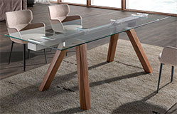 Mesa de comedor extensible cristal templado y nogal Tista