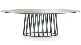 Mesa de comedor ovalada cristal Cosmo Pacini y Cappellini