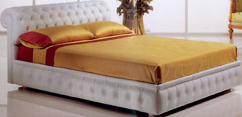 Cama de piel clasica Chester