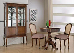 Salón clásico caoba