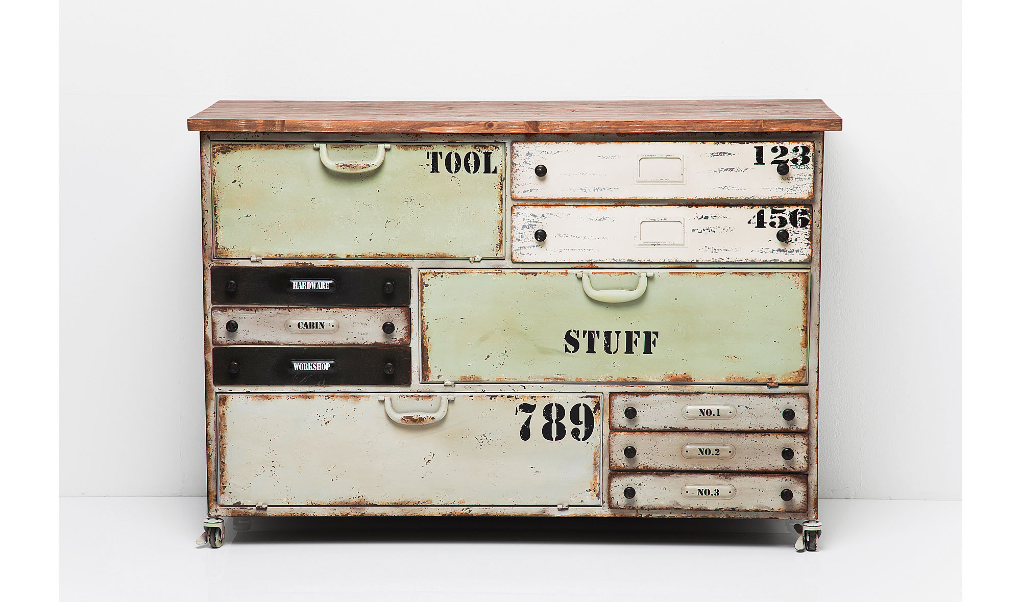 Comoda vintage industrial