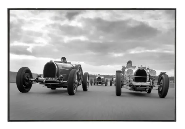 Grand prix racecars in historic car race