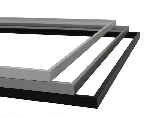 Grand prix racecars in historic car race