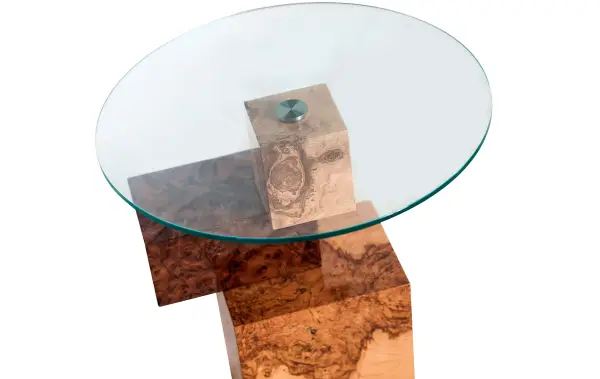 Mesa auxiliar equilibrium