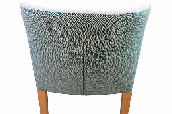 Silla retro tapizada bicolor