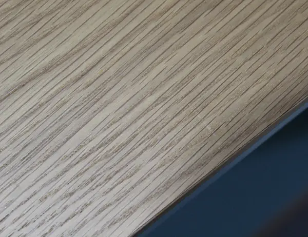 Aparador puertas roble y verde Hamburgo Lig.defectos