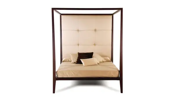 Esqueleto de cama dosel