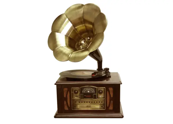 Gramófono clasico con trompeta