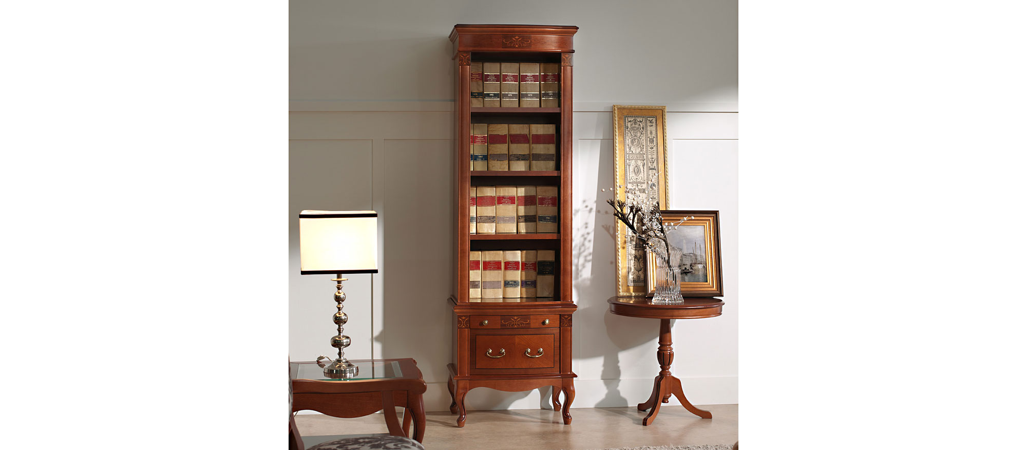 -Librería estrecha clásica Celis en Portobellostreet.es